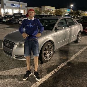 Meet your Posher, Sebastian